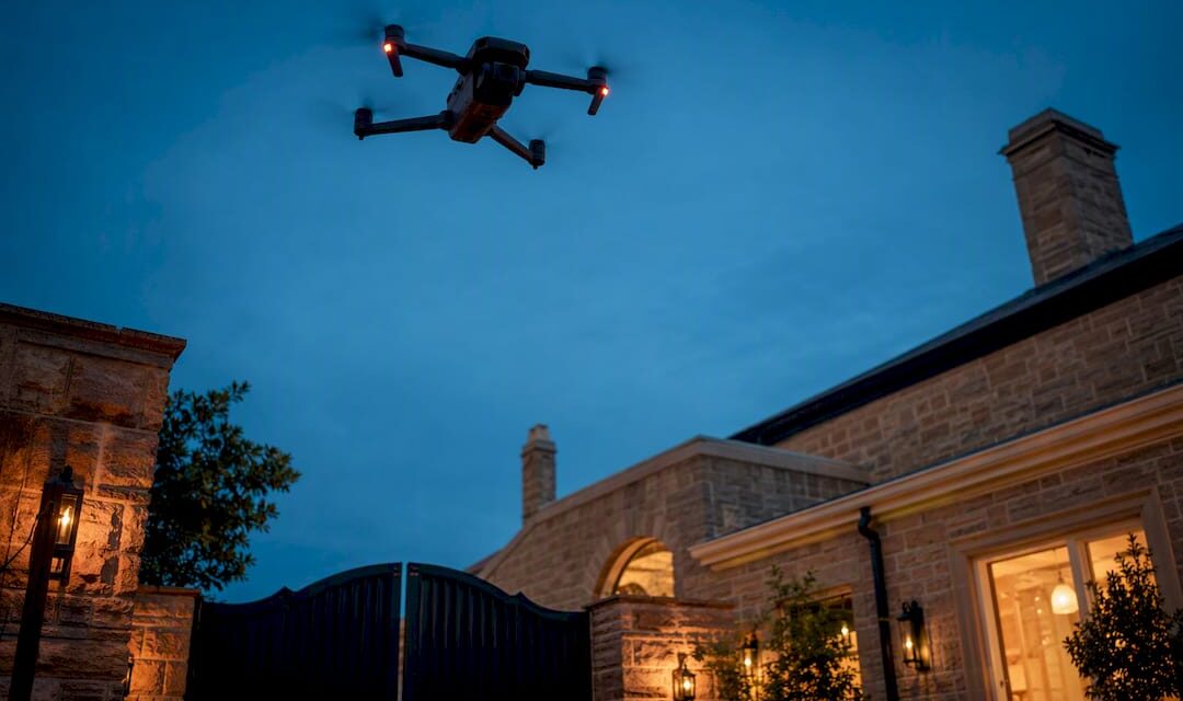 https://adelaideweddingvenues.com/new/wp-content/uploads/2026/09/1788075154724_Drone-hovering-above-an-Adelaide-wedding-venue-1080x640.jpeg