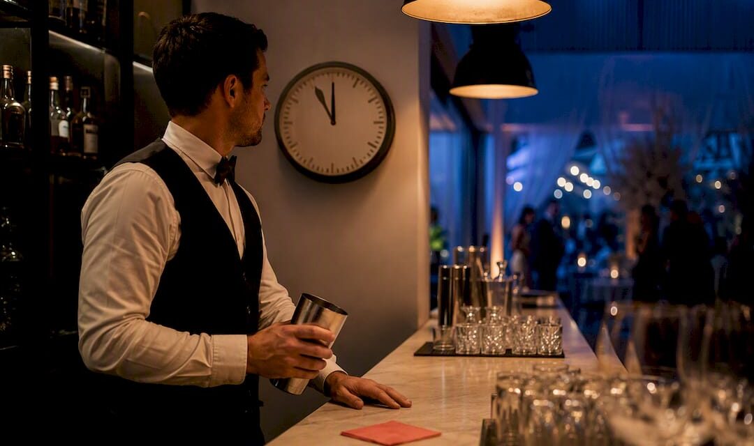 https://adelaideweddingvenues.com/new/wp-content/uploads/2026/09/1788233548553_Wedding-bar-service-ending-near-cutoff-time-1080x640.jpeg